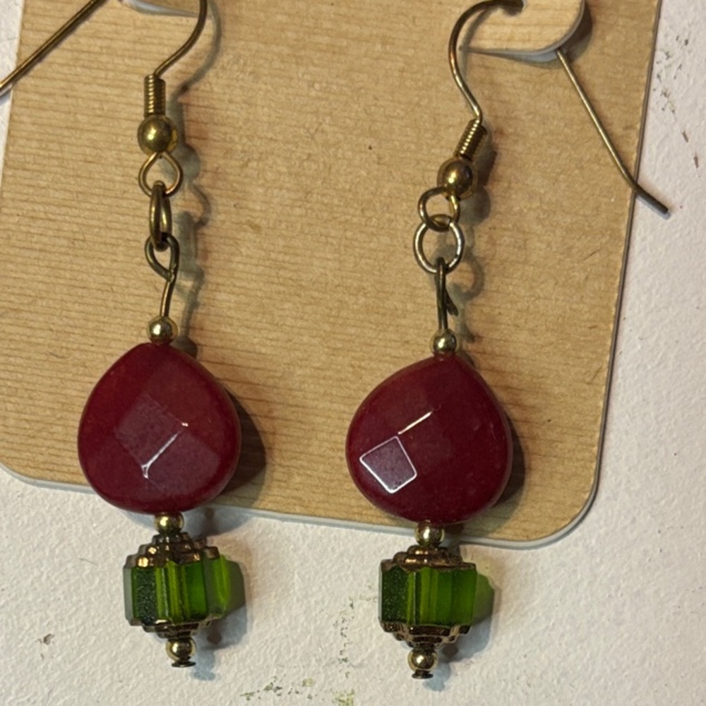 Czech Cut Glass Elegant Red and Green Dangle Earrings